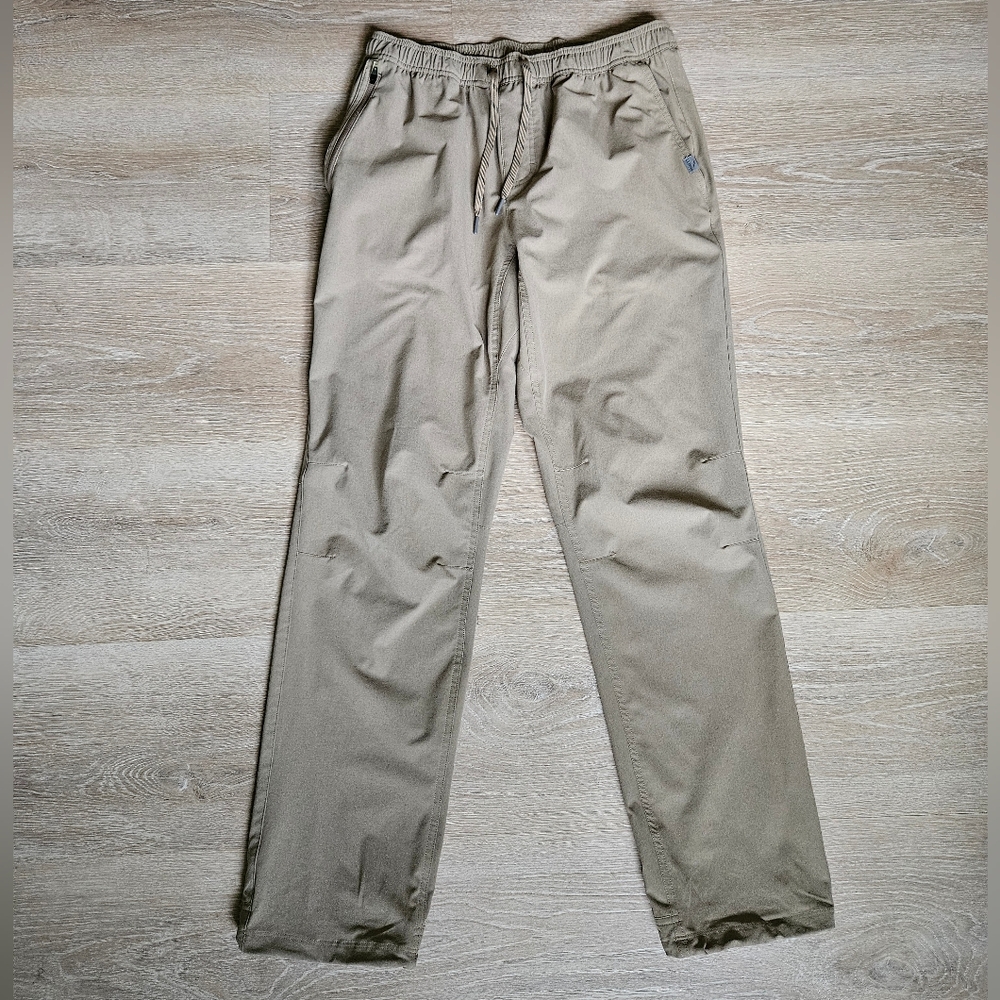 Men's L.L.Bean Multisport Pants - Medium/32" Inseam